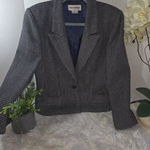 VTG Breckenridge women Gray and Navy Women's Blazer. 100% Wool, Size 6